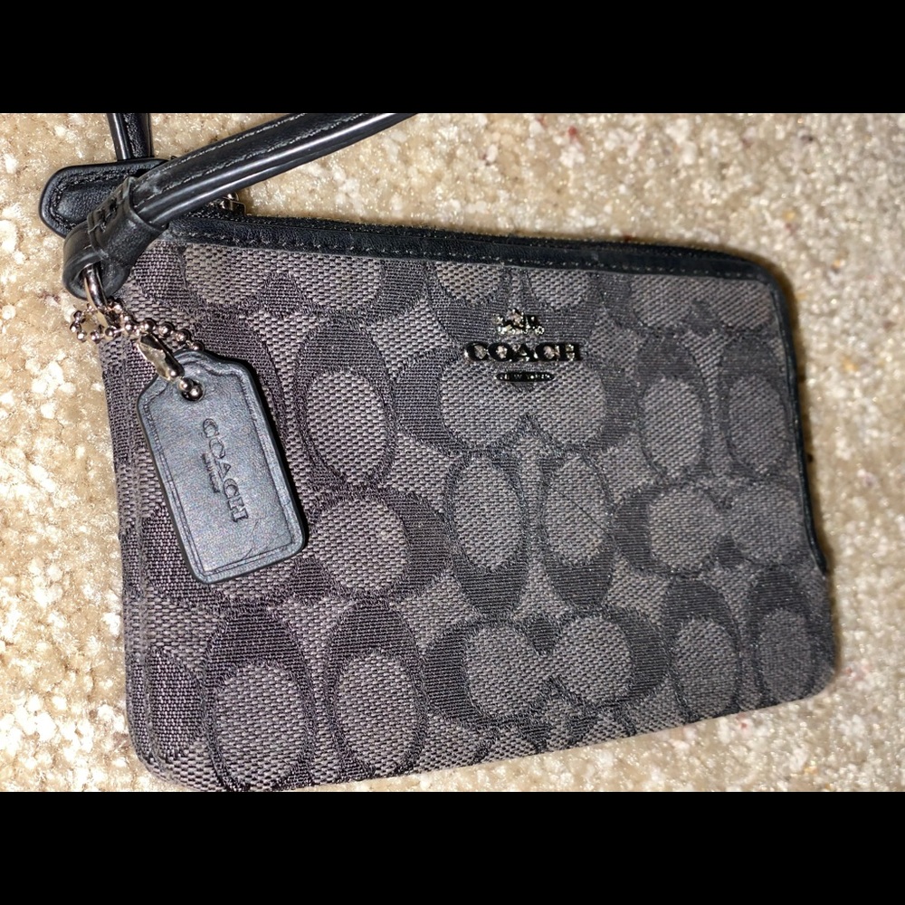 COACH wallet/wristlet